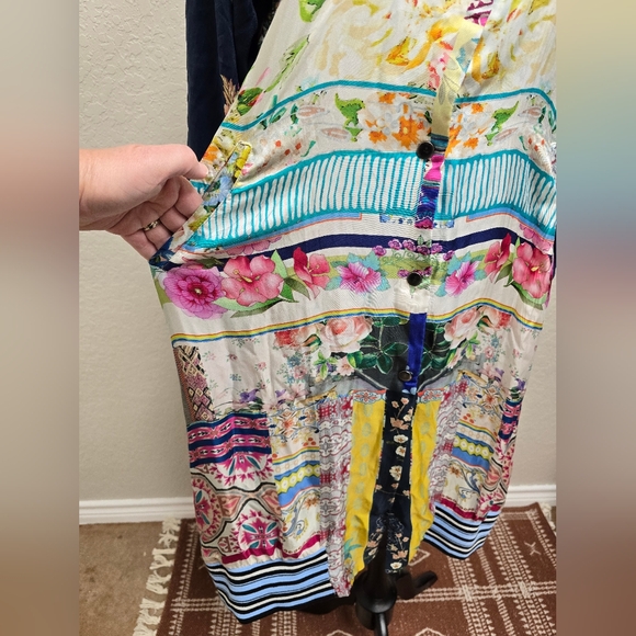 JOHNNY WAS NWT Printed Silk FIORI LONG COAT Duster REVERSIBLE Kimono Small - Picture 6 of 16